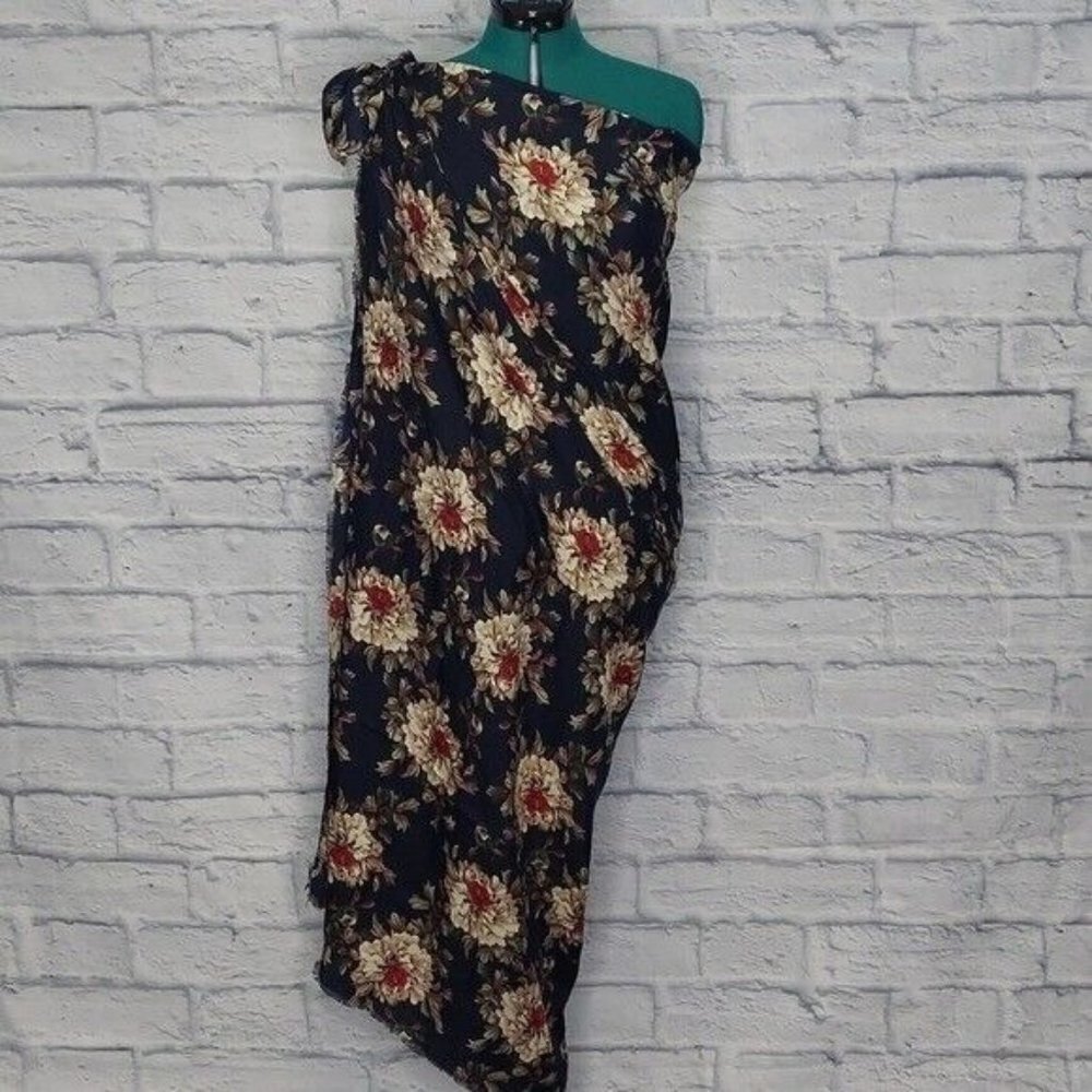 ALCOTT & Andrew Womens Bold Floral Print Wool large square scarf